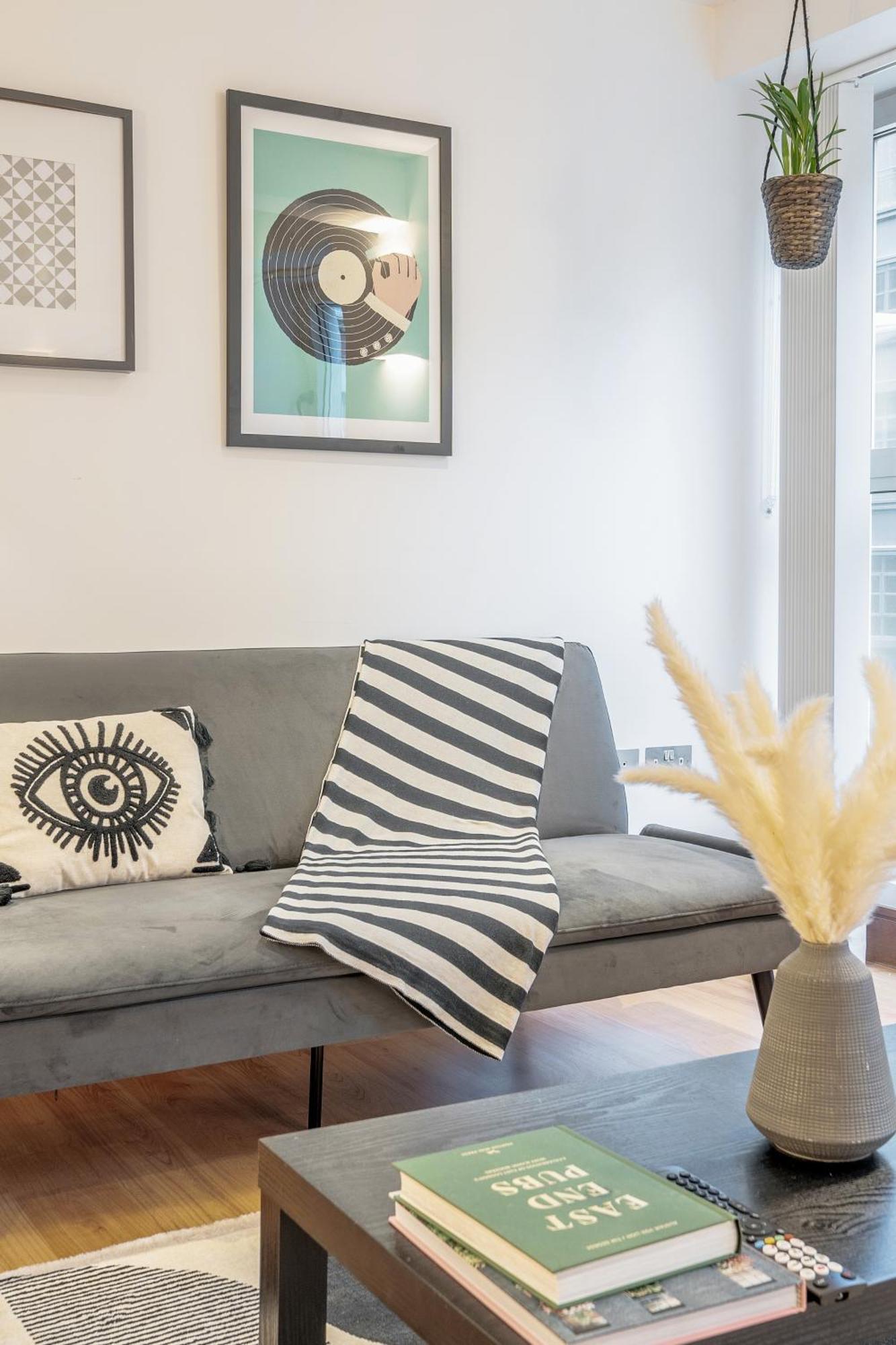 Kula London - Tower Hill Apartment Exterior photo