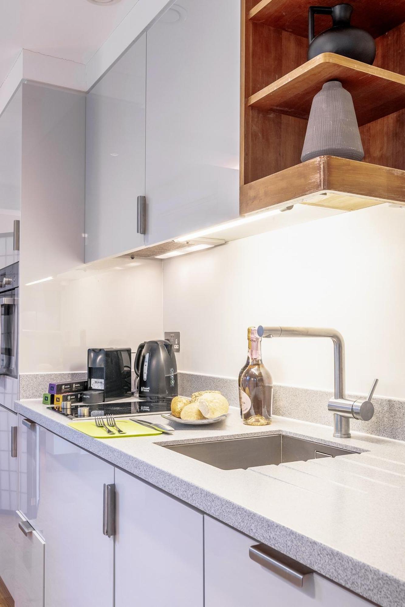 Kula London - Tower Hill Apartment Exterior photo